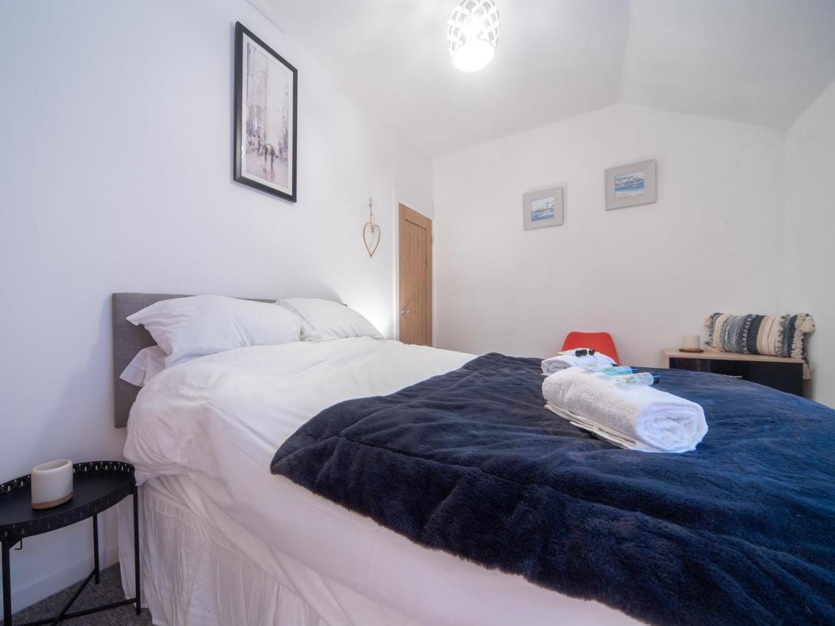 Castle View - Flat In Mumbles - Free Parking Lägenhet Oystermouth Exteriör bild